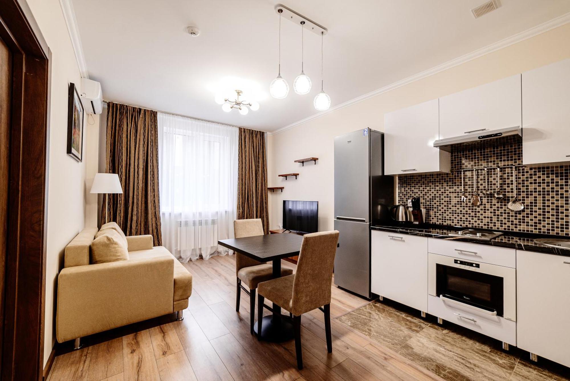 Chagala Hotel Aksai Aksay Екстериор снимка