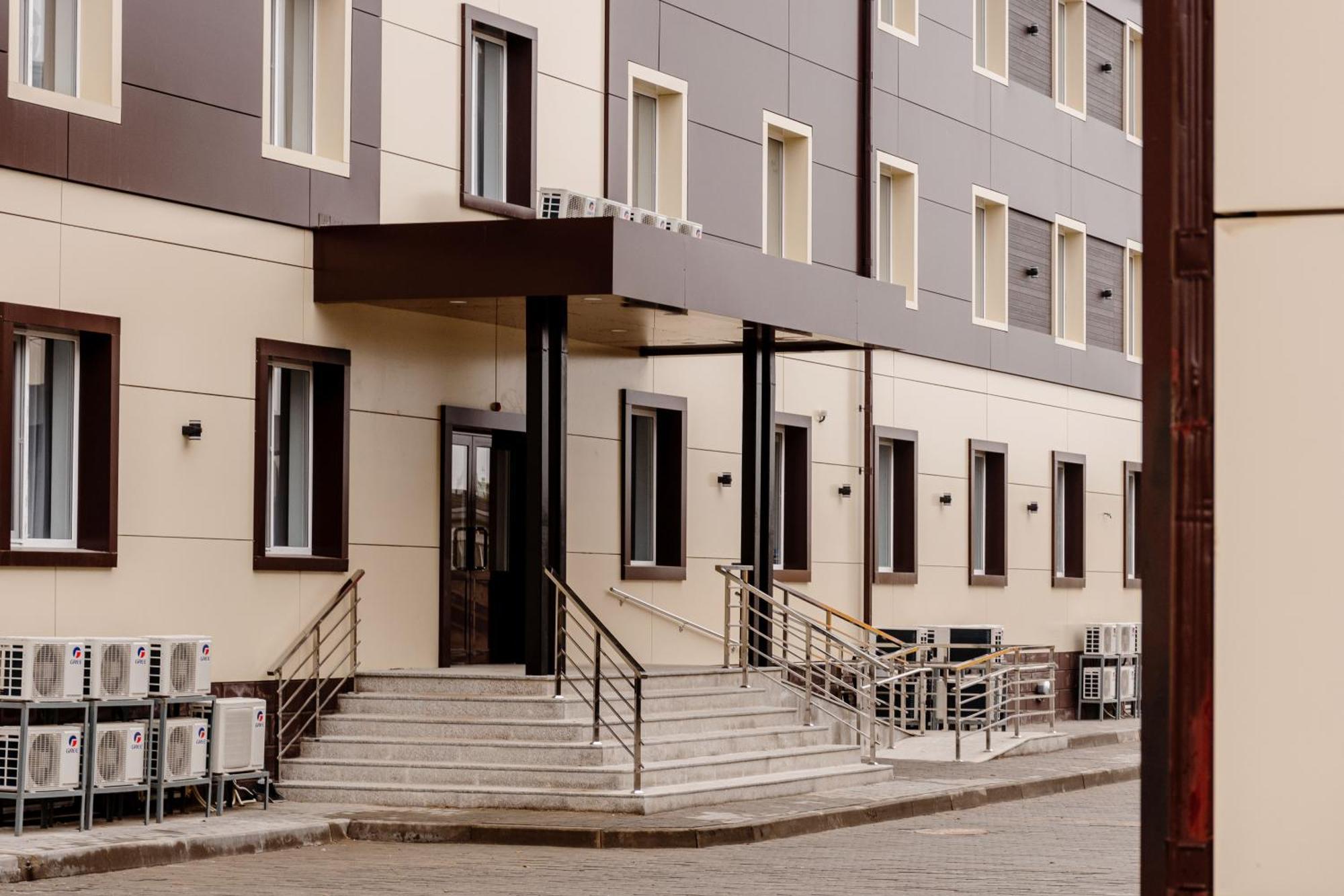 Chagala Hotel Aksai Aksay Екстериор снимка