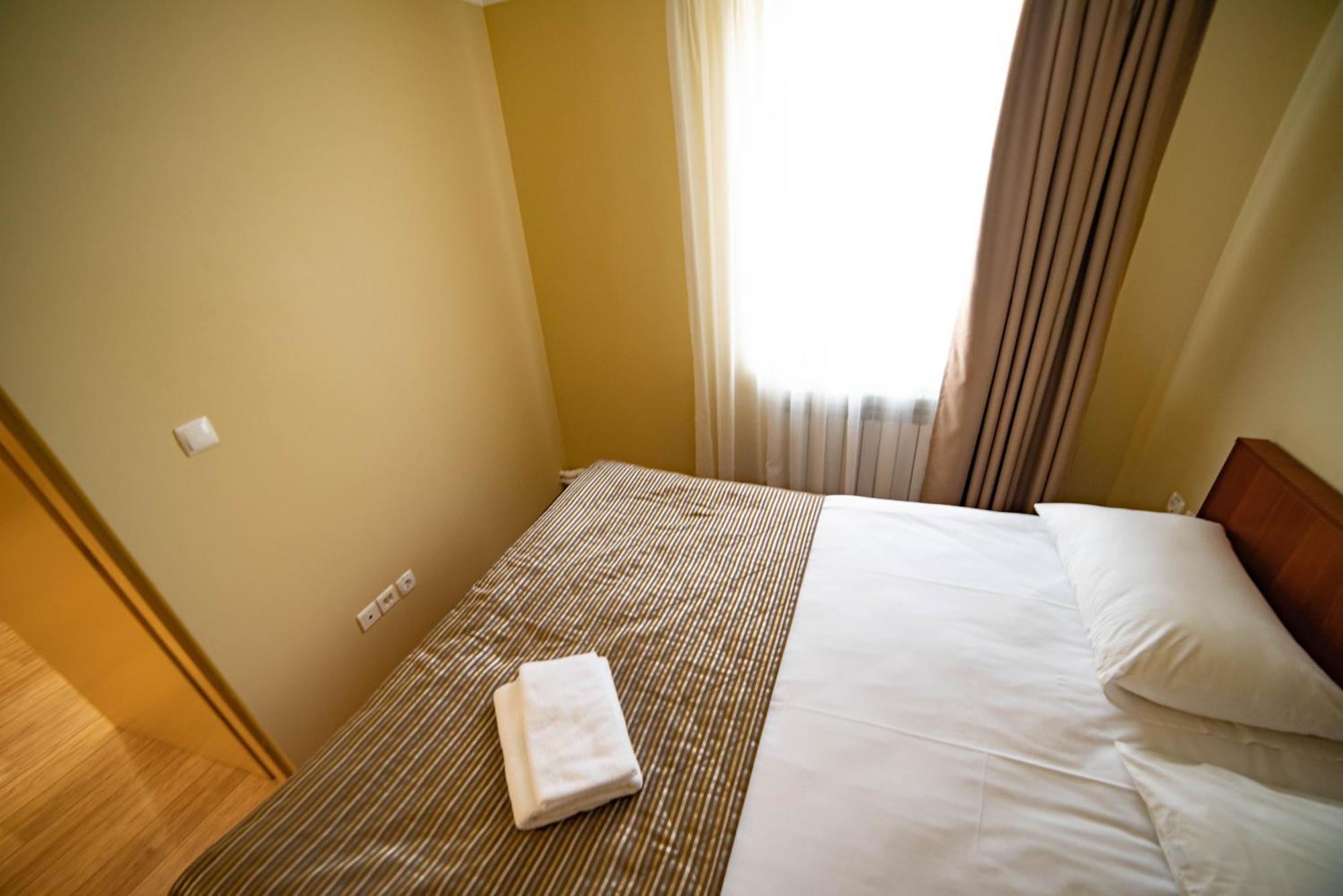 Chagala Hotel Aksai Aksay Екстериор снимка